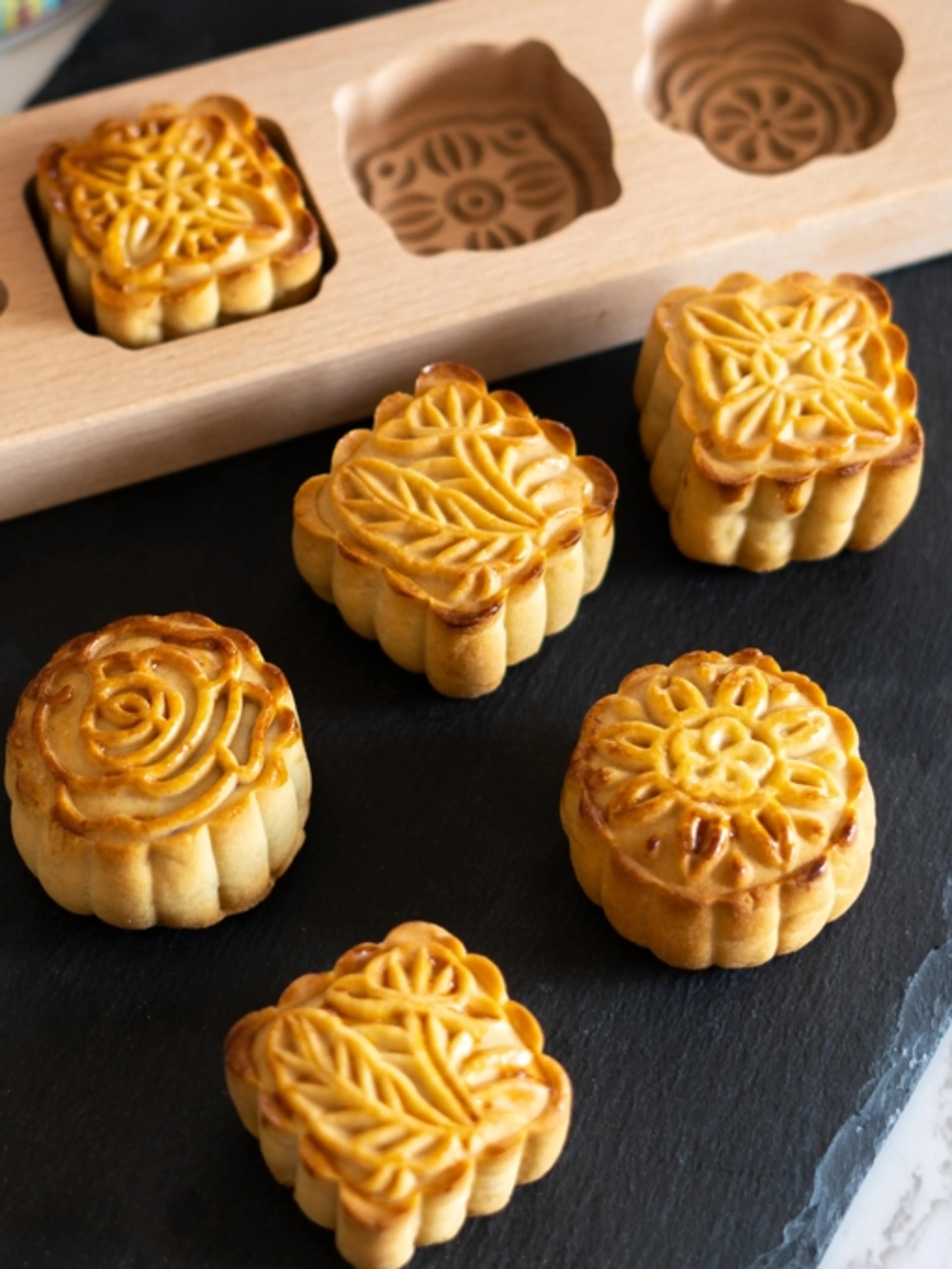 Image de présentation pour l'offre Réalisons ensemble les gâteaux de Lune 🥮 par MamaLy