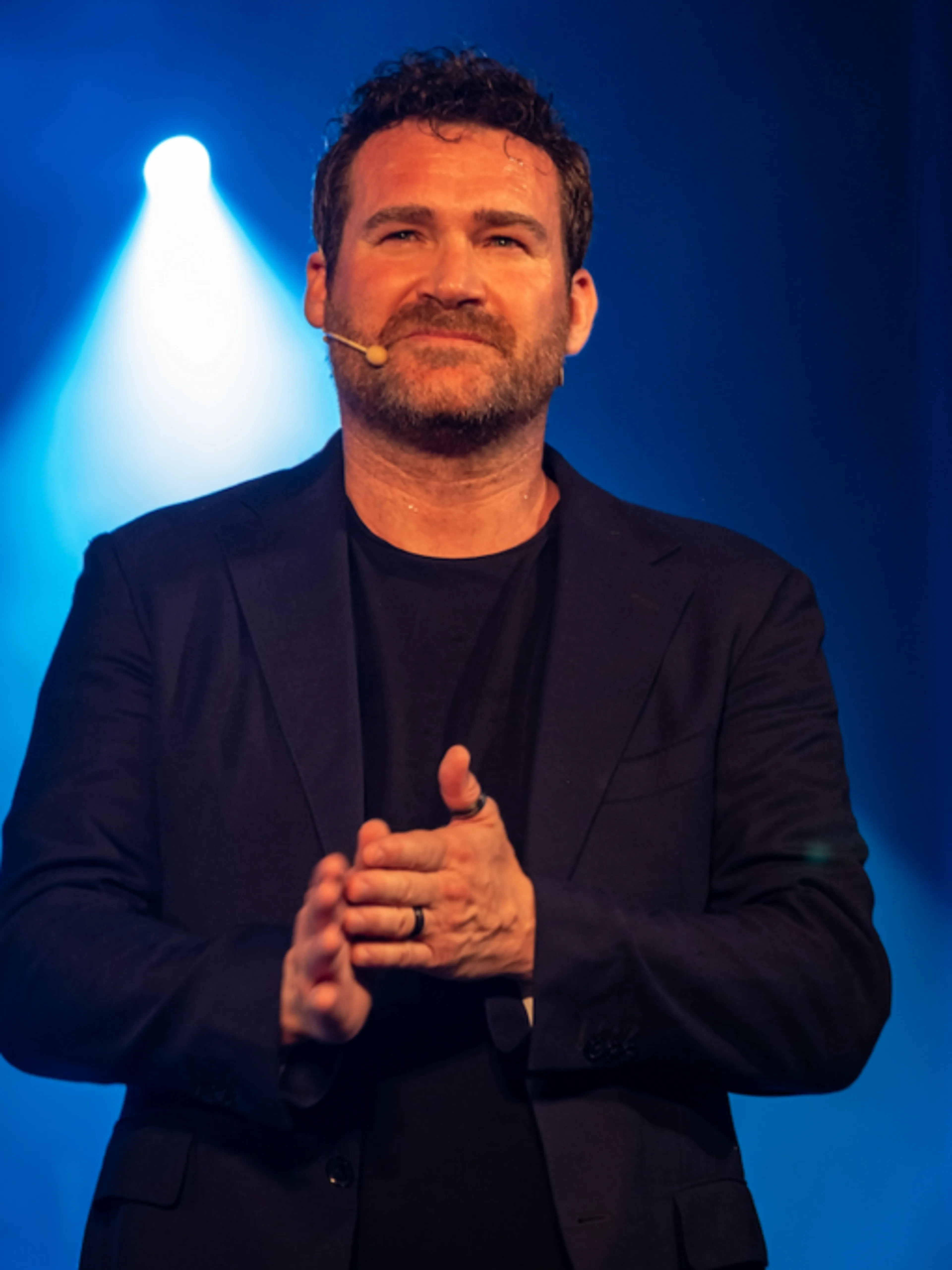 Image de présentation pour l'offre Dites ADIEU au stress grâce à une séance d'hypnose ! par Xavier