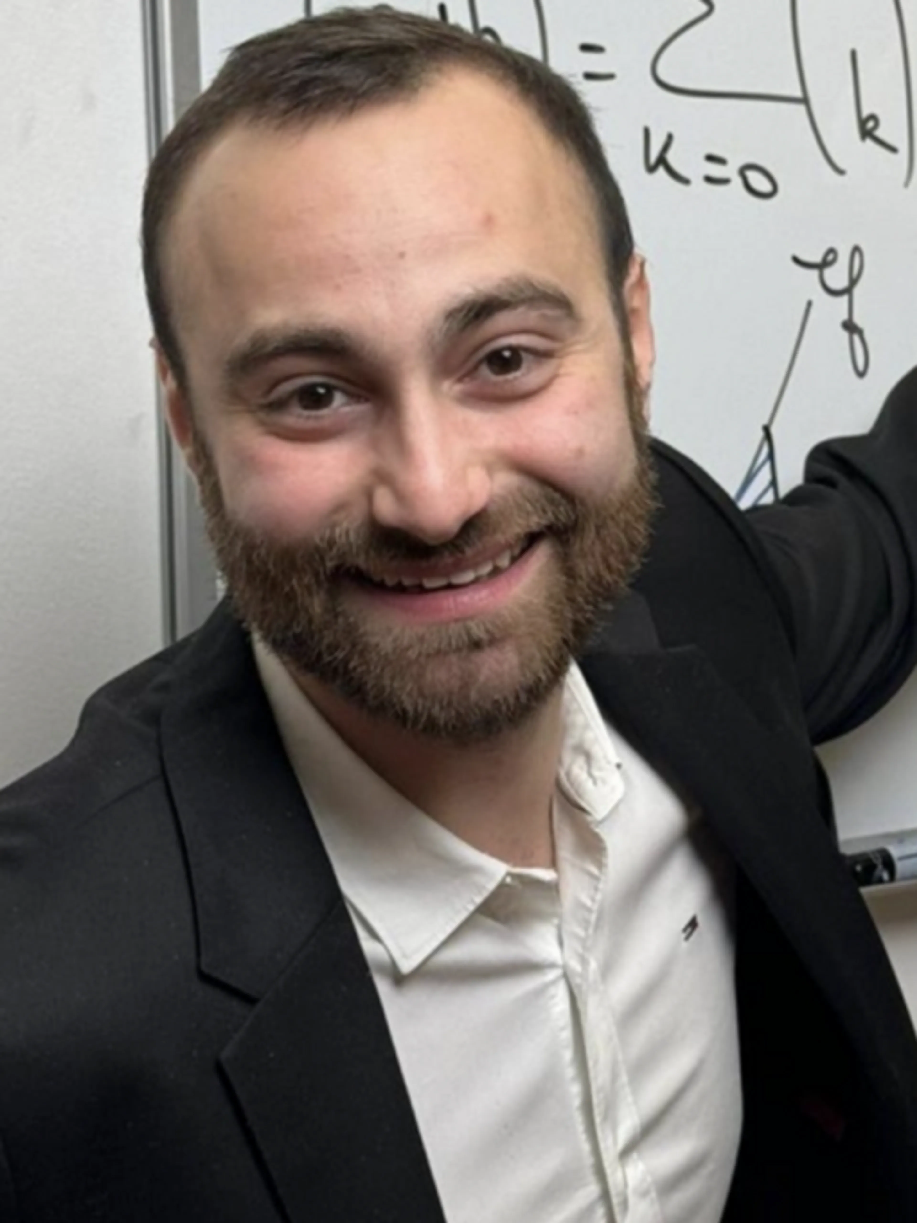 Image de présentation pour l'offre Révision pour bien démarrer la troisième en Maths ! par Lucas