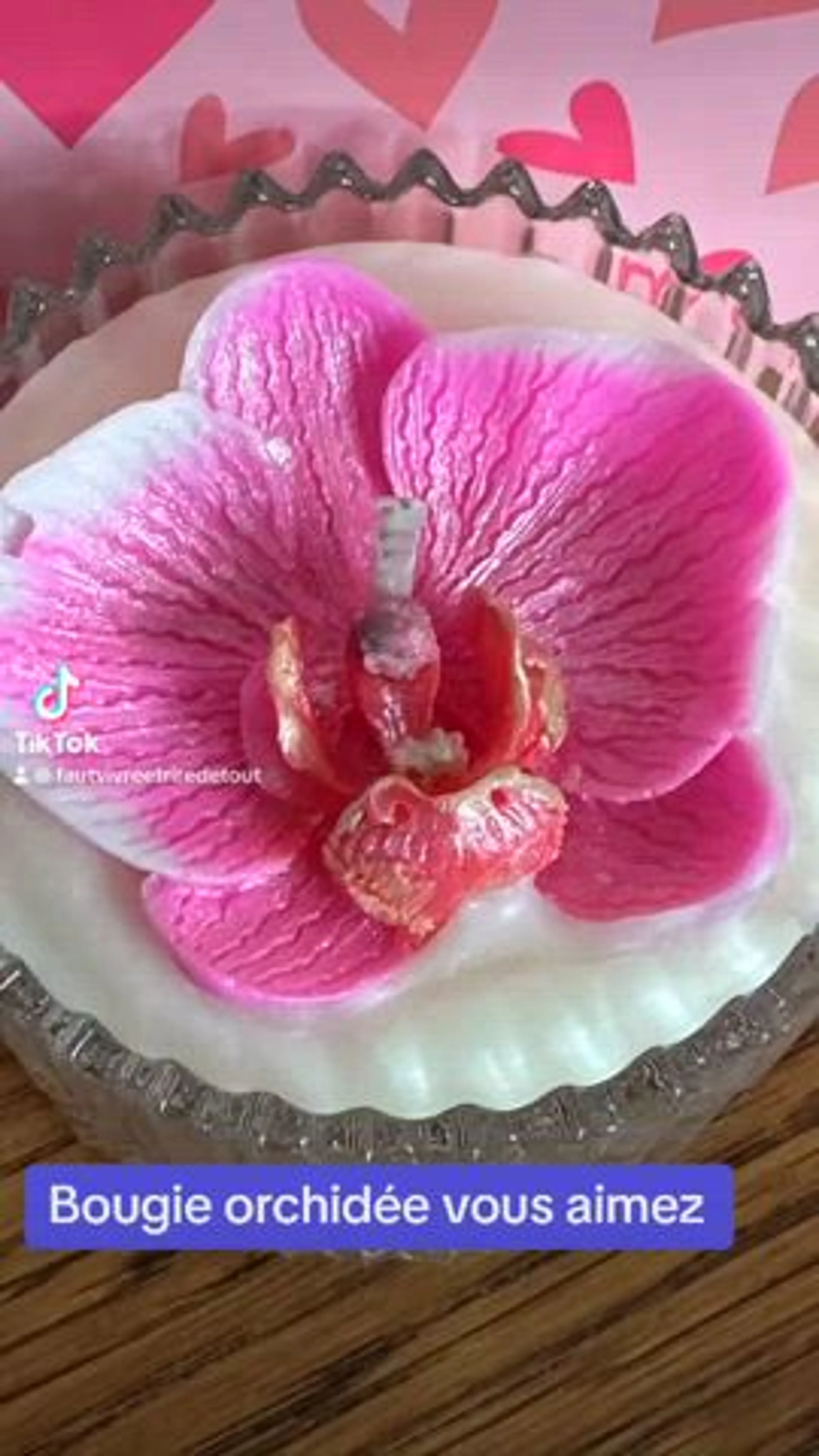 Image de présentation pour l'offre Maîtrisez la magie de la création avec cricut : Tutoriels et bougies artisanales ! par Sophie