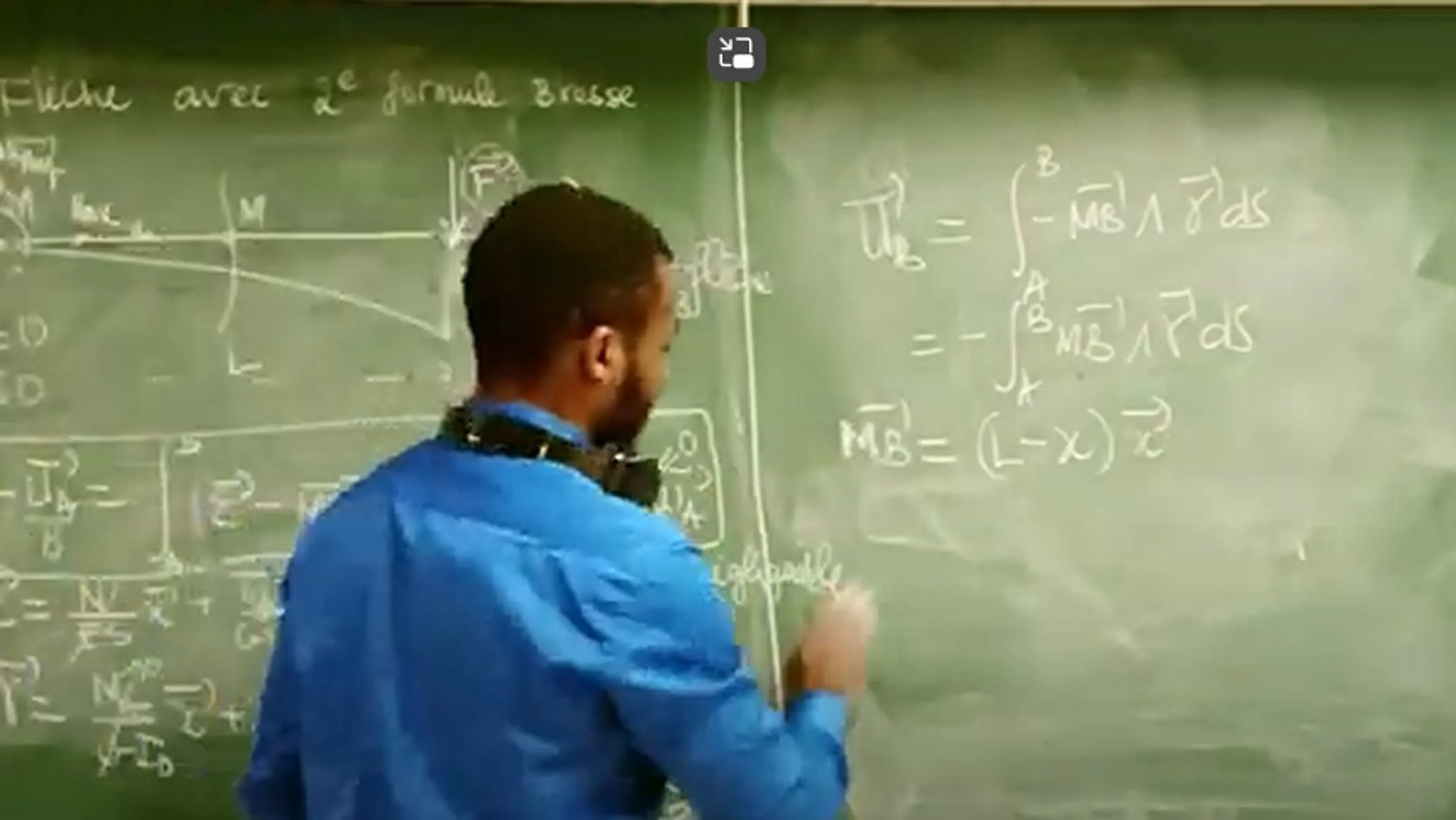 Boostez vos performances académiques avec nos cours de soutien en physique, chimie, maths et mécanique !