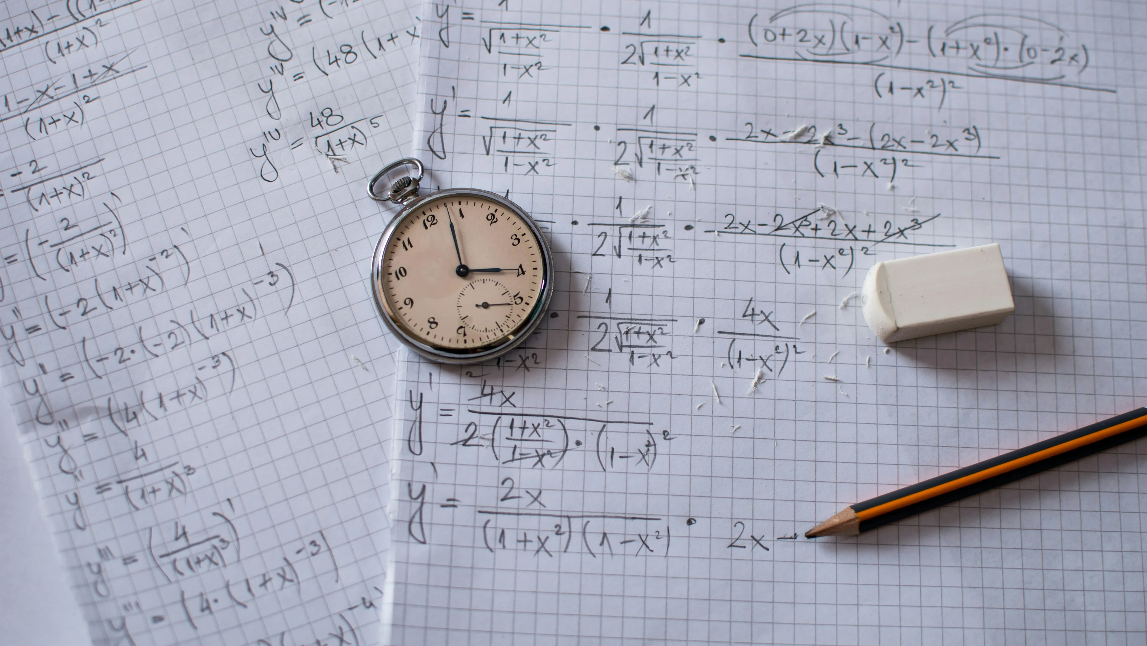 BAC spé maths : tout le programme en 92 fiches